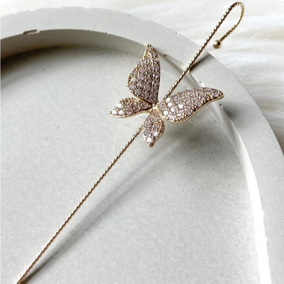 Butterfly ear cuff - Picture 4 of 5